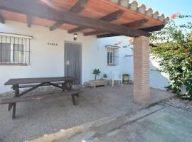 Casas Paqui y Pablo con piscina compartida en Complejo Rural el Mayorazgo