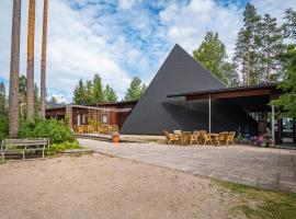 Honkiniemi: Ähtäri şehrinde bir otel