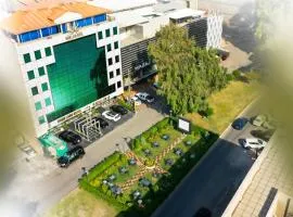 바그다드에 위치한 호텔 Noor Land Hotel