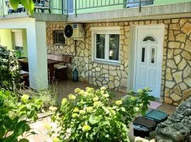 Apartment Deni