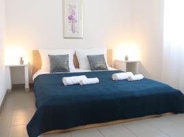 Apartment Nia&Nika Caska, Novalja with sea view and terrace, Hotel in Novalja