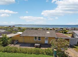 Cozy Home In Faaborg With Kitchen, vikendica u gradu Foborg