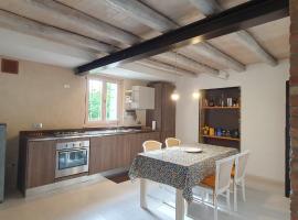 Casa vacanze Tredis, βίλα σε Nogaredo di Prato