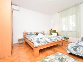 Helena House Bibinje, hotel em Bibinje