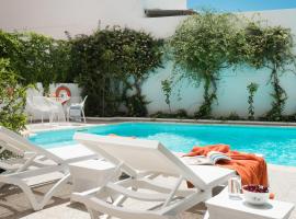 Tinos Resort, hotel v mestu Tinos Town