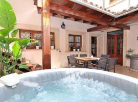 Can Paredjal 263 by Mallorca Charme, будинок для відпустки у місті Санта-Маргаліда