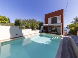 Karmen Adriatica, hotel in Kukljica