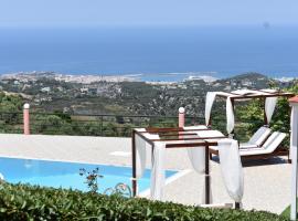 Superb villa,with amazing seaviews & huge pool!, family hotel in Somatás