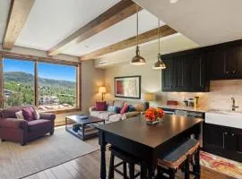 Edgemont 2504 - Luxury Ski-in Ski-out Condo