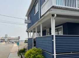 Nautical Beach Apartments, vacation rental in Hampton