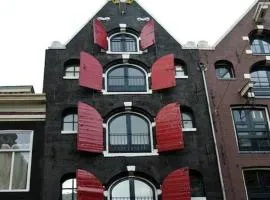 Crown Guesthouse Amsterdam