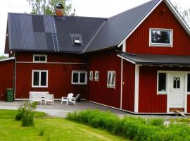 Vakantiehuis in Värmland midden in de natuur, hotel v destinaci Boda