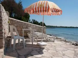 Ajda apartment on the beach