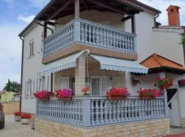 Apartmani Mila-Casa Bianca