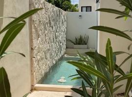 Villa Maia, Lovely 1 bedroom apartment with pool, appartement à Mérida