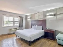 Motel 6-Falls Church, VA - Arlington Boulevard