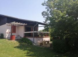 Holiday house with a parking space Graberje Ivanicko, Prigorje - 21324，Graberje Ivanićko的飯店