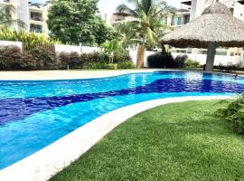 Departamento nuevo con alberca Acapulco Diamante, hotel con parcheggio a La Sabana