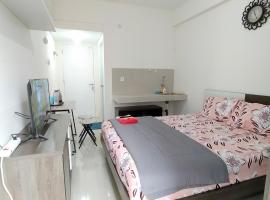 RB Room Bogorienze The Jungle Bogor, hotel em Bogor