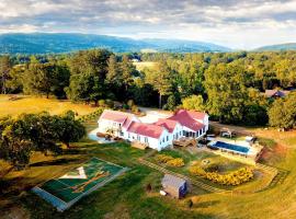 Wine Country Modern Farmhouse on 10 Acres and Pool, hotel in Afton