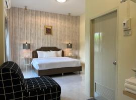 W House Ranong 1Bedroom villa, hotel in Ranong