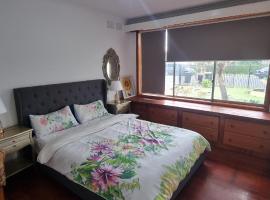 Entire 3 bed rooms unit -Rosy house 1, allotjament vacacional a Noble Park