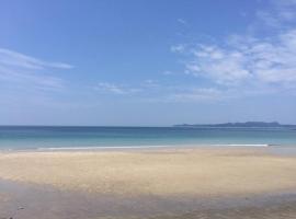 BEACH HOUSE OHAMA, beach rental in Kuranomoto
