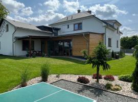 Penzion 411, hotel v destinaci Solnice