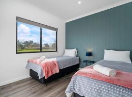 Viesnīca Glenowrie Cottage - 1 King 2 Singles - Farm Stay pilsētā Millthorpe