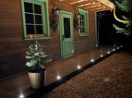 DOMEK POD TRÓJMORSKIM WIERCHEM, hotel en Międzylesie