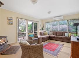 40 Terry Crescent, hotelli kohteessa Wimbledon Heights