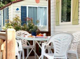 Mobilhome Paradis Bikini, hotel i Sigean