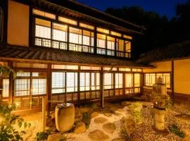 尾道別邸 Onomichi Villa 一日一組限定の尾道の最高級宿 無料P有 supported by COCOSTAY