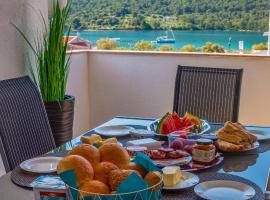 Sea View Apartments, Ferienwohnung in Grebaštica