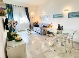 Skol 438 Super One-bedroom Apartment with Sea Views, three-star hotel in Marbella
