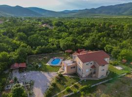 Villa Bravic, parkolóval rendelkező hotel Krajban