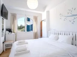 Livadia Seaside Studios 8