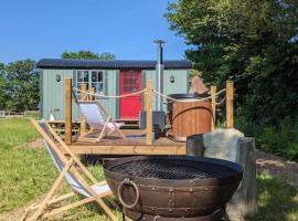 Kenny’s Hut, дом для отпуска в городе Cowfold