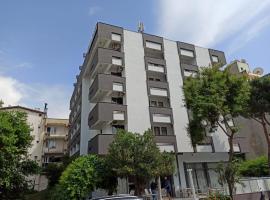 Dias Hotel, hotel in Kusadası