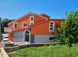 Guest house Klara, hotel en Solin