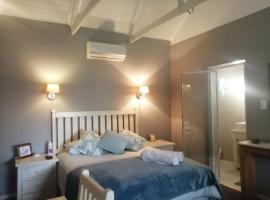 Seaforth Guesthouse, hospedagem domiciliar em East London