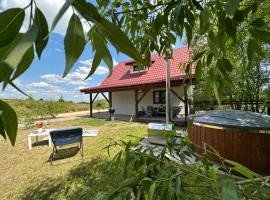 Szarejkowe Wzgórza, hotel in Szarejki