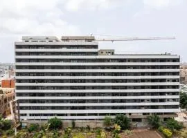 Superbe appartement avec parking gratuit et gardé