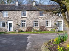 Greenhowes, hotel with pools in Rusland