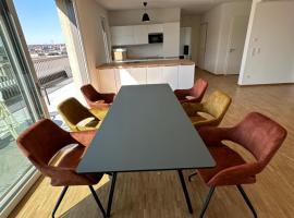 Penthouse Albterrassen mit toller Ausstattung!，位于瓦尔德布龙的酒店