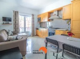 #101 T1 Bicos Flat D by Home Holidays
