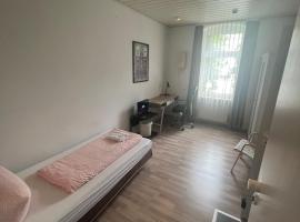 Pension Sonnenschein, hotell i Halle an der Saale