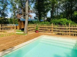 Les Roulottes de l Herm Piscine Jacuzzi Perigord