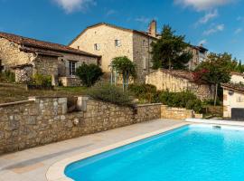 La Maison de Yûka, B&B in Plieux