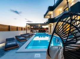 Luxury Villa JoMaNI with heated pool